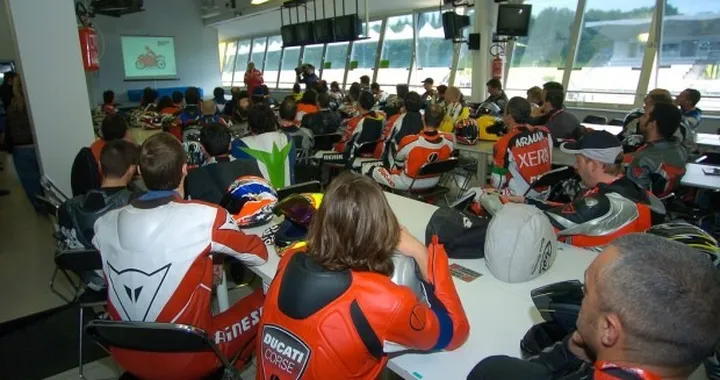 Ducati Riding Experience 2014 fa tappa ad Assen