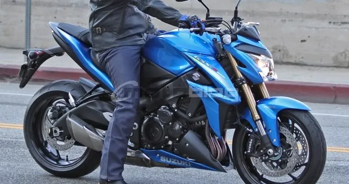Suzuki GSX-S 1000 2015: è questa la nuova GSR1000? [UPDATED]