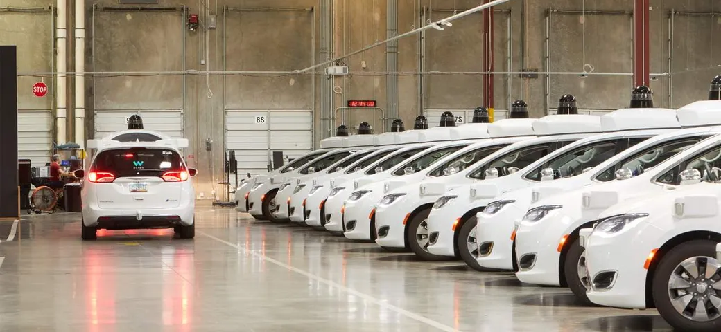 Guida autonoma: Waymo intralcia il traffico?