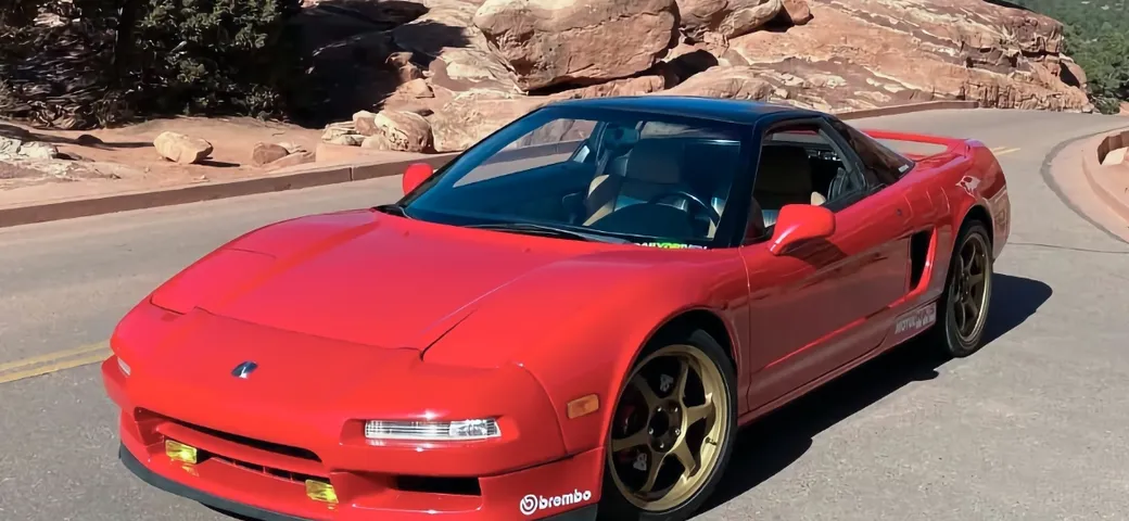 Questa Honda NSX ha percorso più di 400.000 km ma continua a stupire