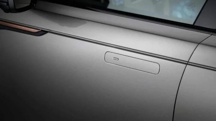 Cina vieta le maniglie a scomparsa, il perché di questa scelta curiosa