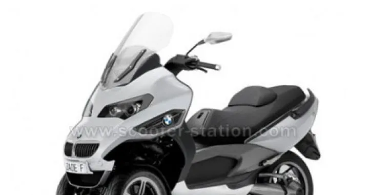 Bmw prepara il suo Mp3 per il 2012