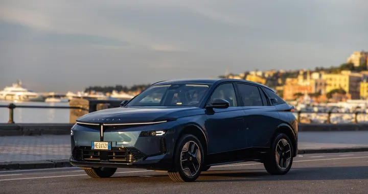 Nuova Lancia Gamma, il grande ritorno dopo 50 anni: c'è anche la HF Integrale da 375 CV