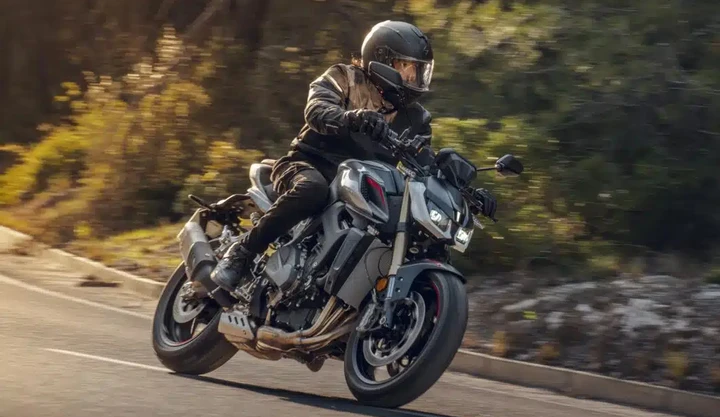 Tre nuove sportive QJ Motor: naked, supersport e streetfighter