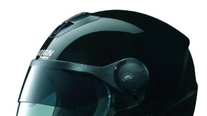 Cipollini sceglie il Nolan N42E