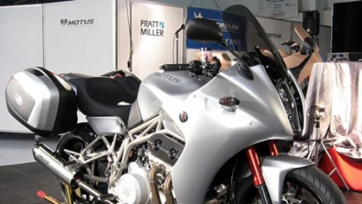 Motus MTS-01: presentata la touring V4 americana