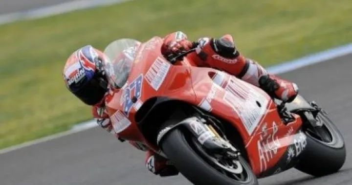 MotoGP: A Phillip Island uno Stoner incontenibile, sua la pole