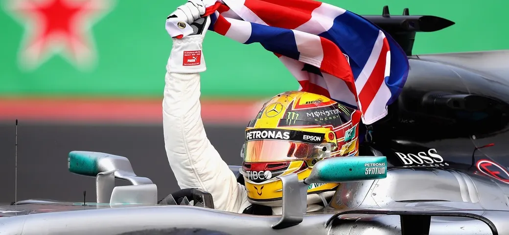 Gp Messico F1 2017: dominio Verstappen, Hamilton è campione del mondo