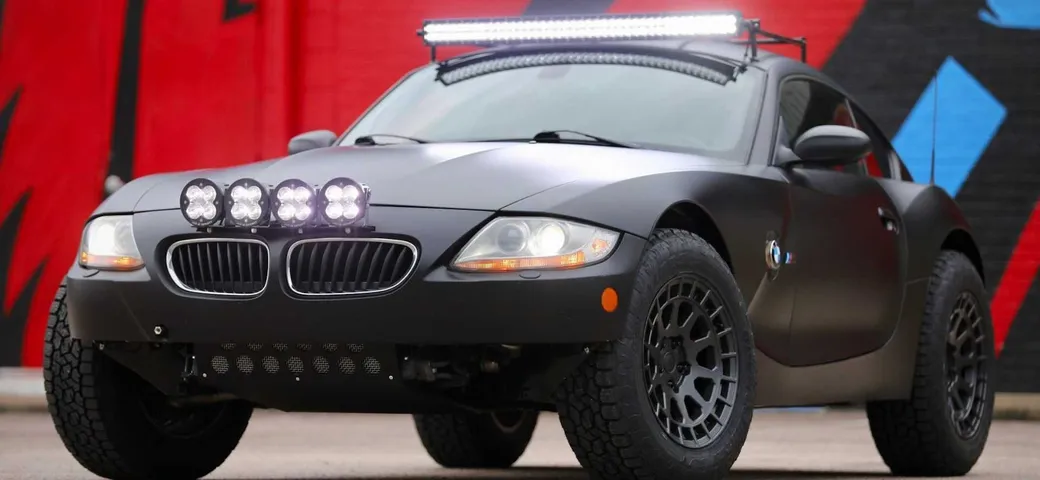 La Bmw Z4 M Coupé si trasforma in off-road