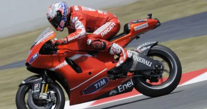 MotoGP: secondo podio consecutivo per Stoner, mezzo disastro per Hayden