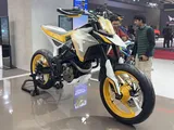 L’India alza la voce: TVS RTS X Supermoto sfida BMW e Honda