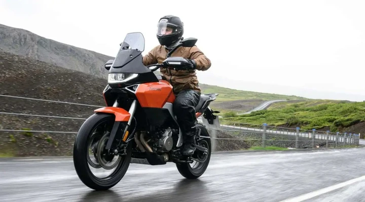 Norton Atlas arriva in Europa: iniziano le prime consegne