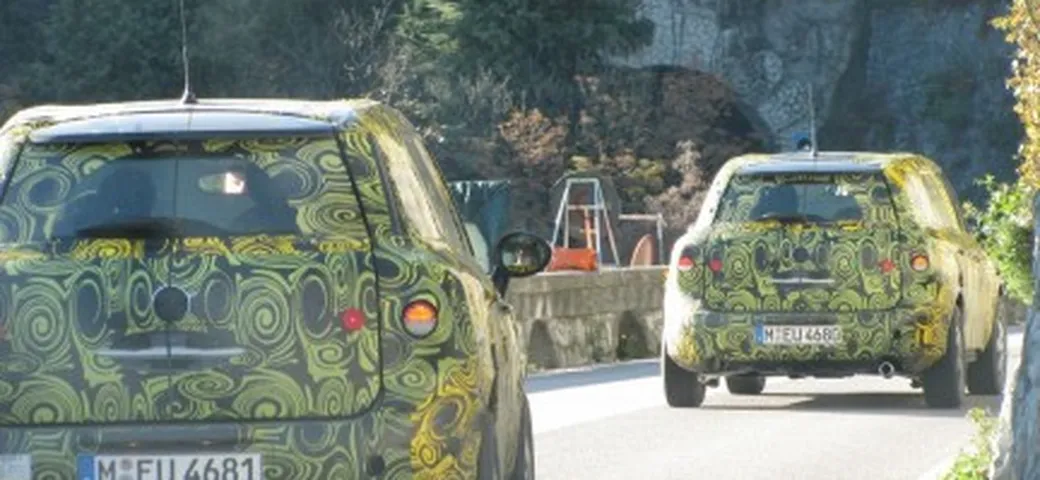 Mini Crossover: foto spia dal Lago di Garda