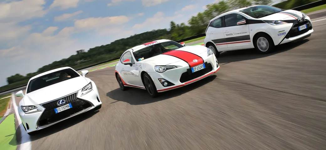 Toyota Driving Academy: gli esercizi raccontati dai piloti