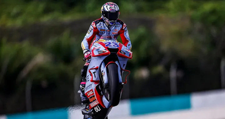 MotoGP, Qatar: vince Enea Bastianini. Cade Bagnaia