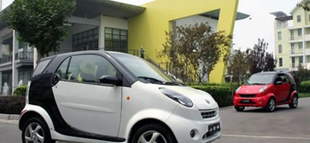 Mercedes riesce a bloccare il clone della Smart: non verrà esposto al MotorShow