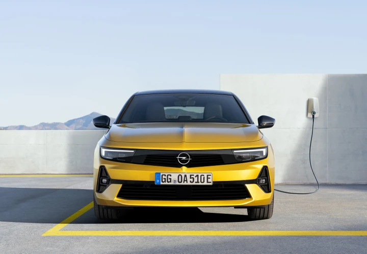 Opel Astra: allo studio la versione sportiva GSe