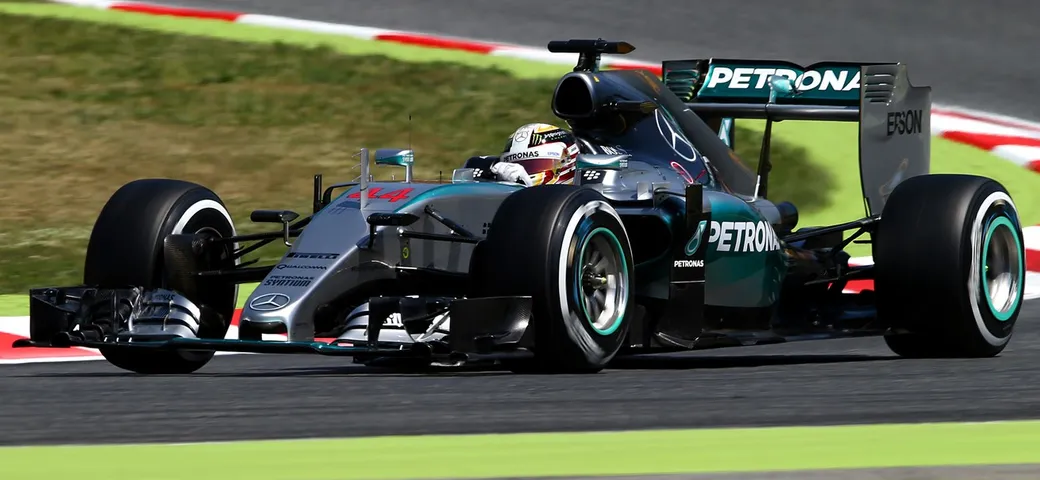GP Spagna F1 2015: Libere 3, Vettel ancora secondo dietro a Rosberg