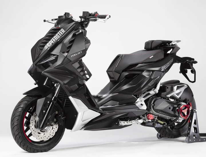 Italjet Speedster: il nuovo scooter di tendenza con motori 125cc e 200cc