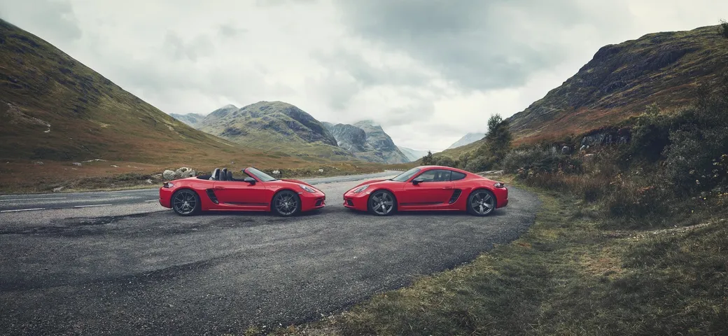 Porsche 718 T: la nuova versione di Cayman e Boxster