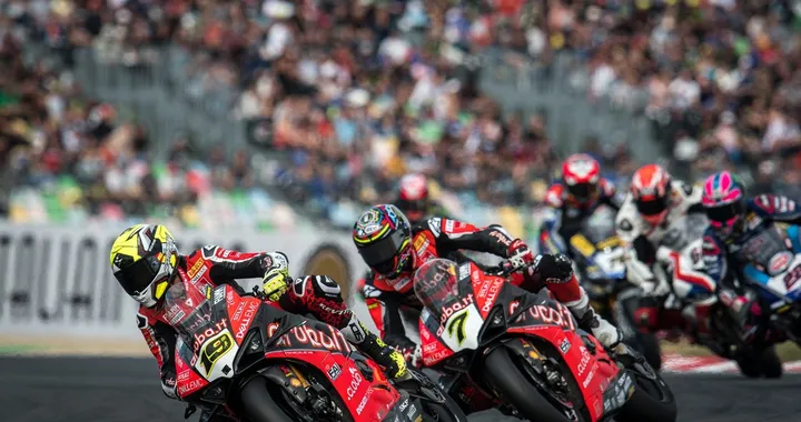 SBK: il team Aruba.it in Argentina