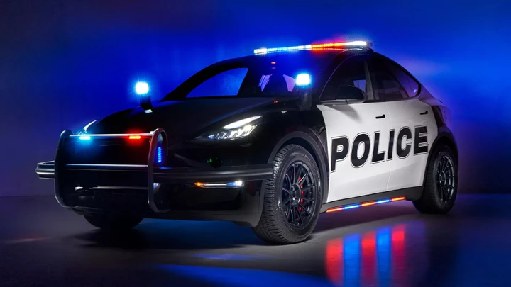 Unplugged Performance mostra la Tesla Model Y da polizia definitiva