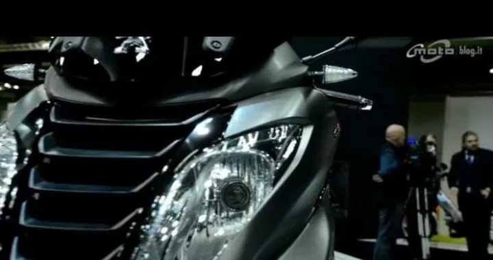 Video Peugeot Metropolis 400i 2013 - Salone EICMA di Milano