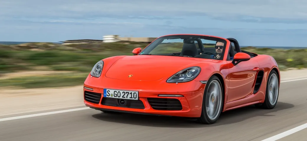 Porsche Boxster 718: primo contatto con la 4 cilindri turbo