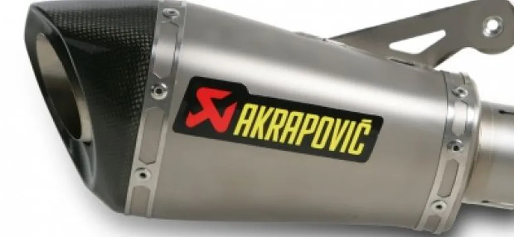 Anteprima Eicma 2009: Terminale Akrapovic per BMW S 1000 RR