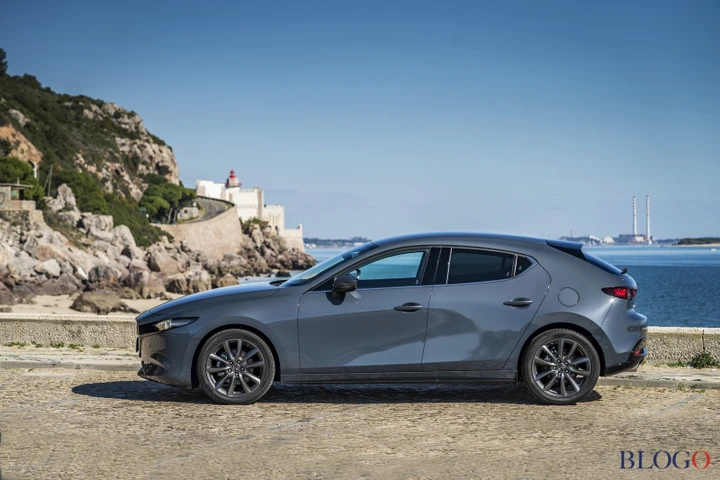 Mazda 3: allo studio una versione ad alte prestazioni da 250 CV