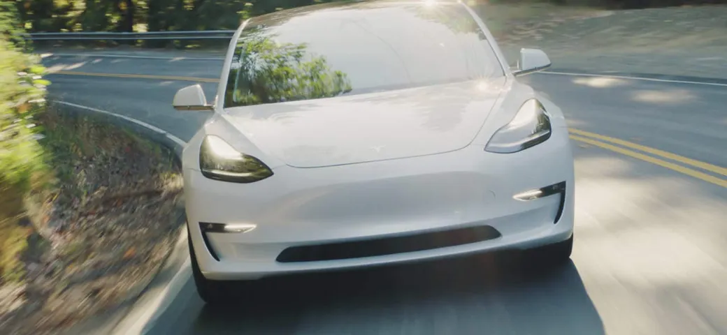 Auto elettriche: la Tesla Model 3 Sta arrivando in Europa