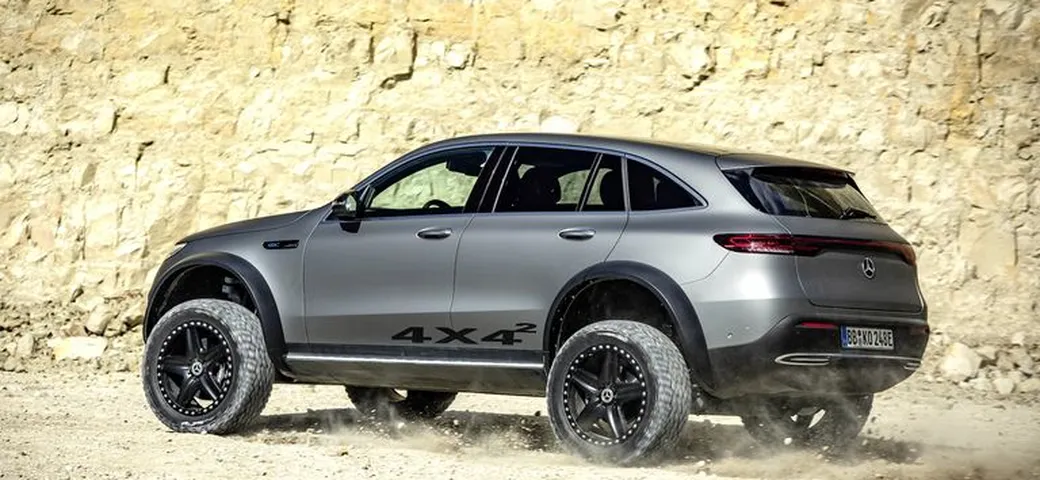 Mercedes-Benz EQC 4x42 concept: l'elettrica più off-road della Stella