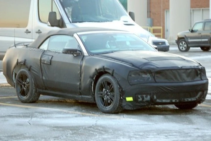 Ford Mustang: lifting di metà carriera
