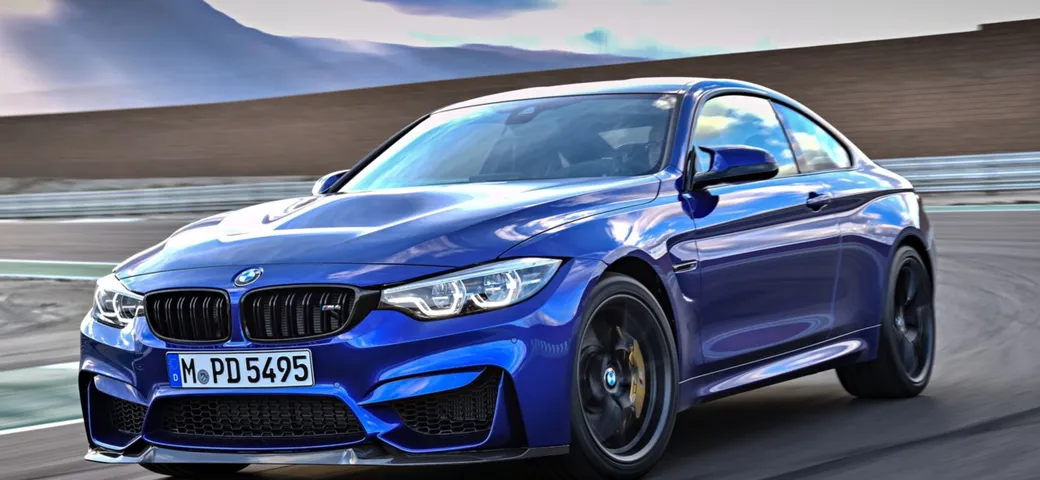 BMW M4 CS: prezzo, foto e caratteristiche