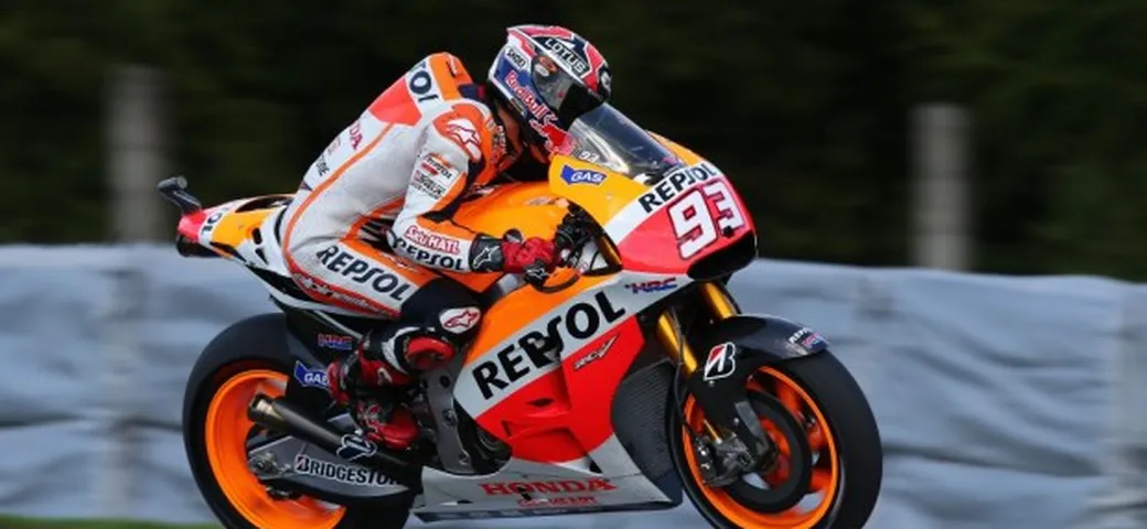 MotoGP Brno 2014, Marquez 1° nel Day-1: 