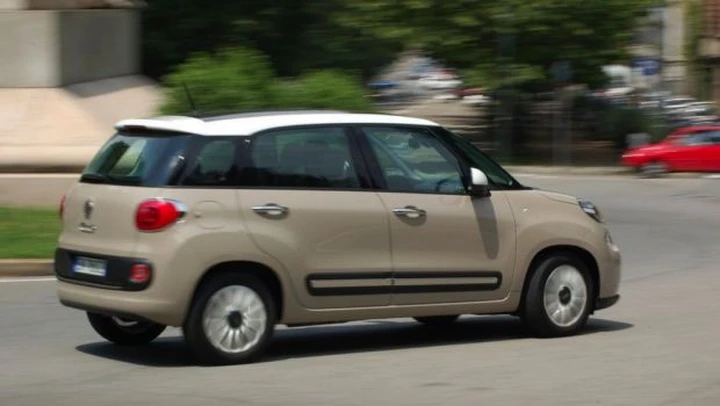 Fiat 500L: prezzi lancio da 14.900 Euro, anteprima nelle concessionarie
