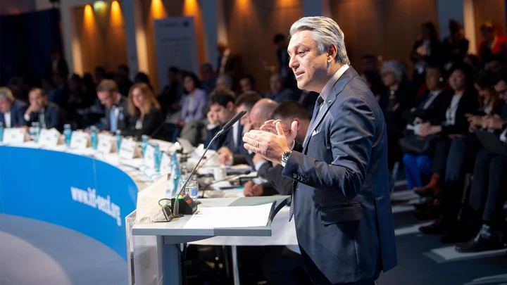 ACEA, Luca de Meo: ‘La transizione non può essere guidata solo dal settore auto’