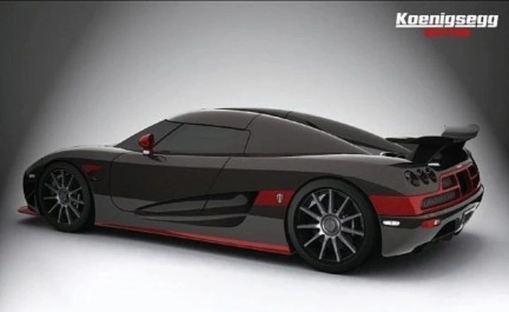 Koenigsegg CCXR: 1.018 cavalli ad etanolo