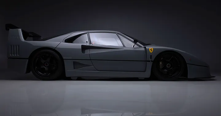Ferrari F40: dopo 3 tentativi venduto l'esemplare grigio