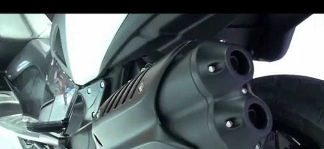 Aprilia SRV 850: Video live al Salone Eicma 2011