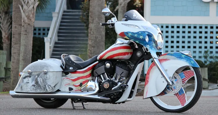 Indian Motorcycle lancia il Project Chieftain