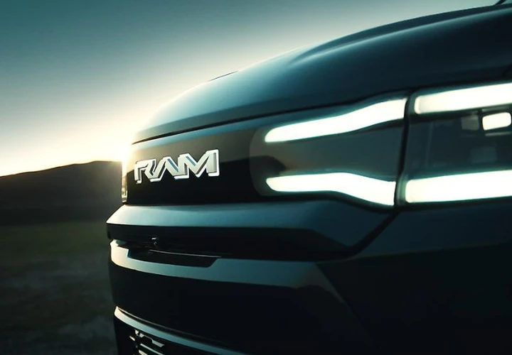 Ram 1500 REV si svela al Super Bowl