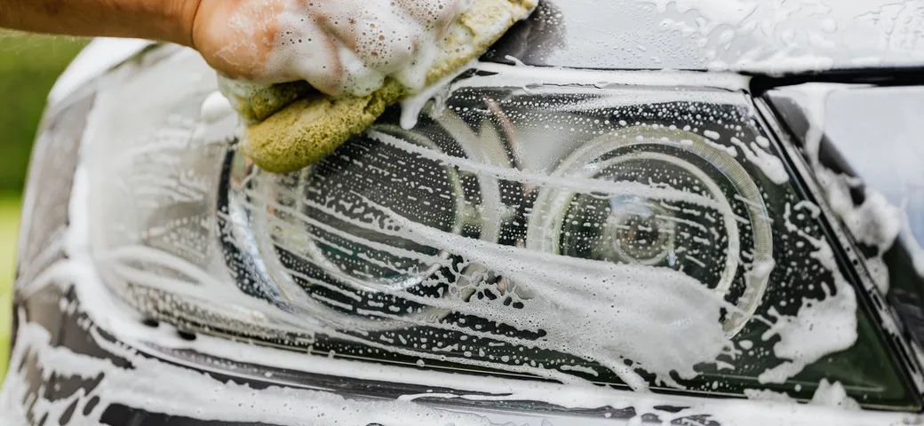 Pulizia dell’auto in inverno: consigli e prodotti