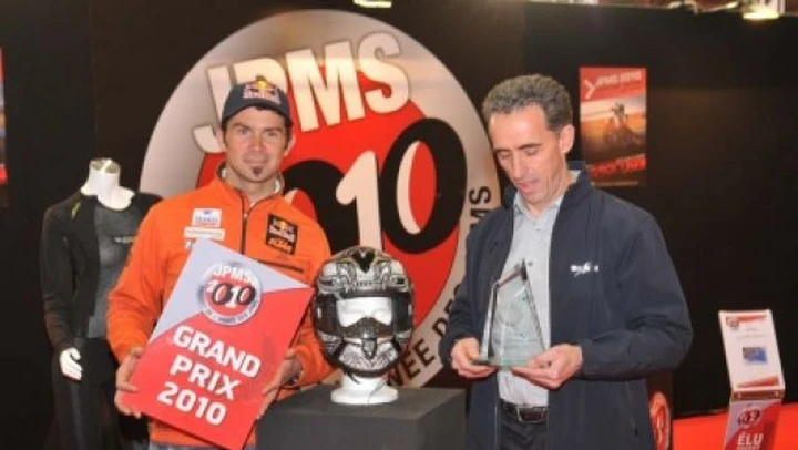 Shark S 900 Fost Lumi, JPMS Product of the Year 2010