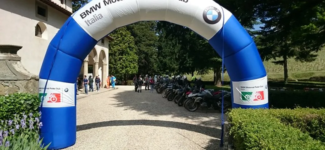 BMW Motorrad Feder Club, la 