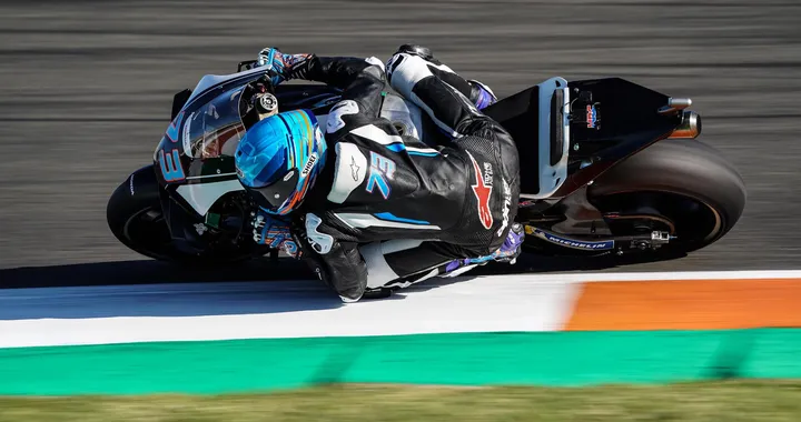 MotoGP, la “questione” dei fratelli Marquez ripropone l’interrogativo: chi comanda nel motomondiale?