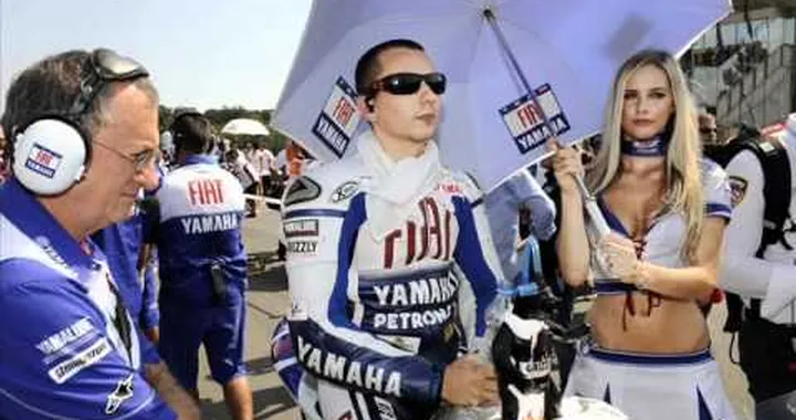 Isaac leon Jorge lorenzo - X-fuera