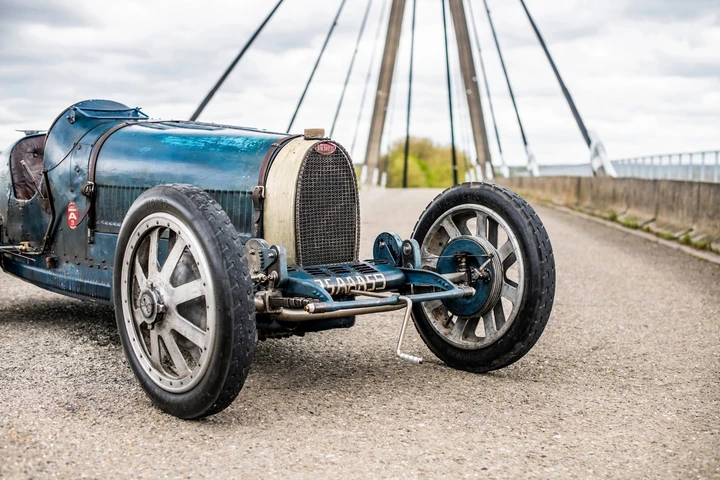 Bugatti Type 35: un secolo di vita per l'auto da corsa più vincente