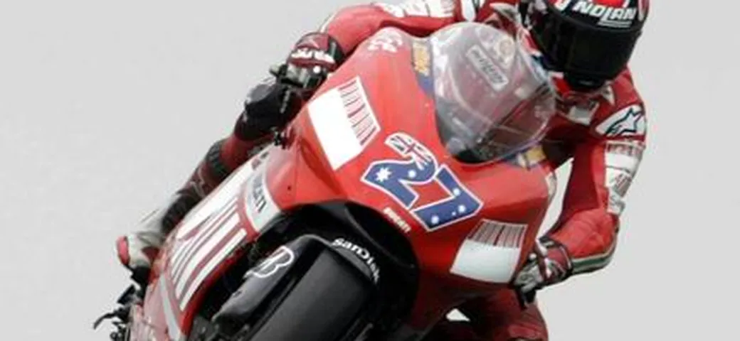 Sachsenring FP1: Stoner apre le danze!