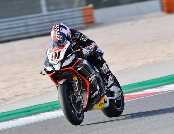 SBK Test Portimao 2015: Leon Haslam il più veloce nel Day-2 [Foto]
